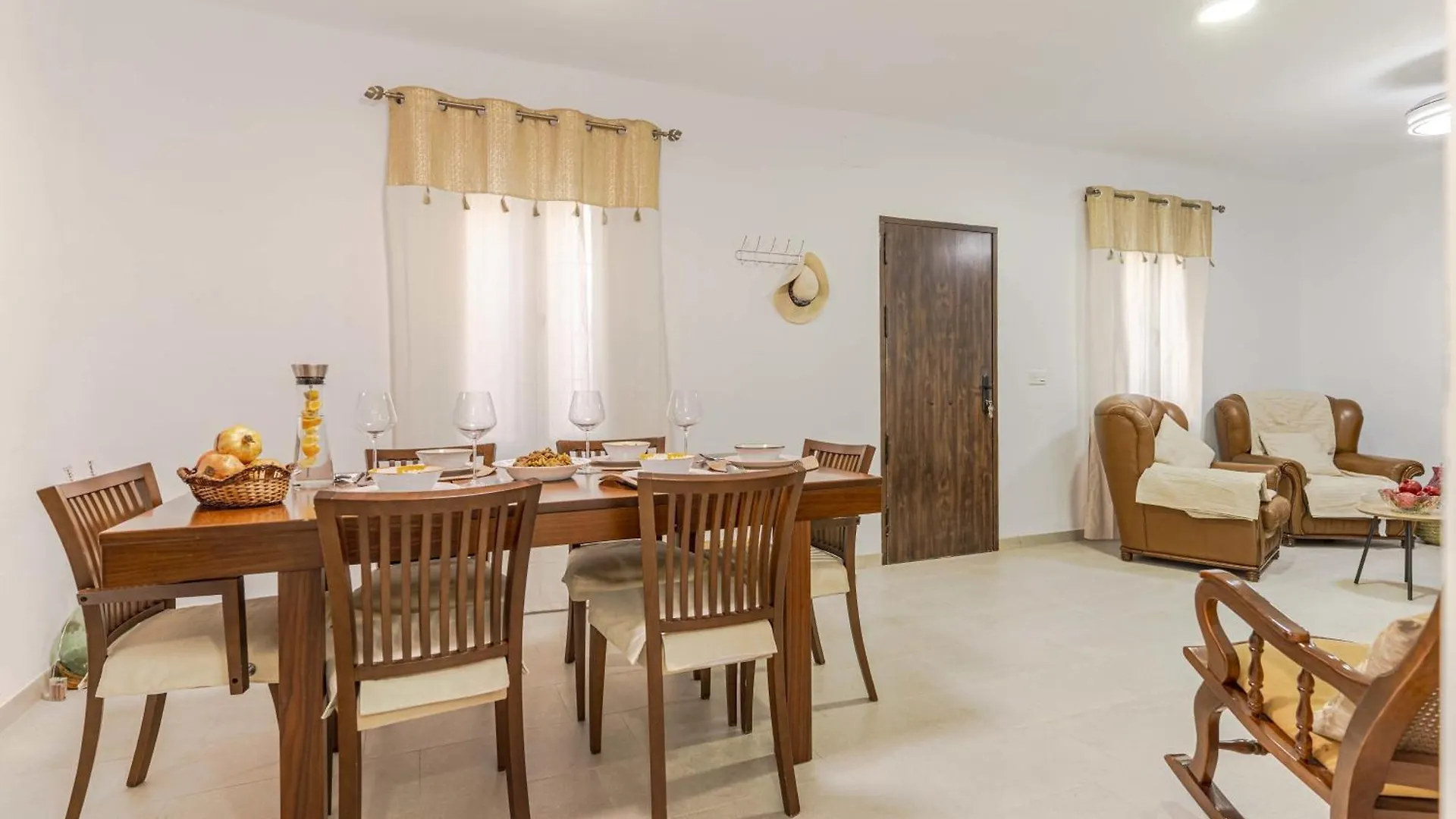 El Mirador Del Valle Niguelas Holiday home